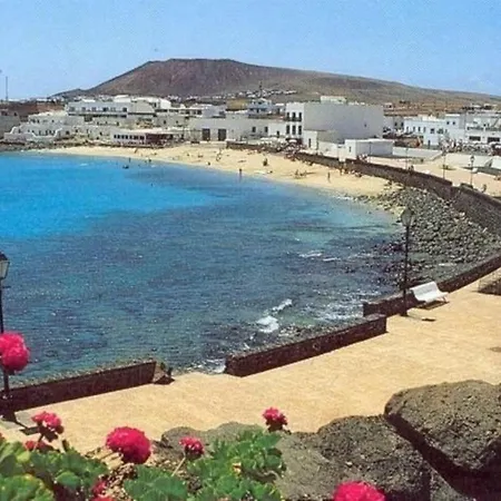 Mit Pool Und Herrlichem Meerblick Сasa de vacaciones Playa Blanca (Lanzarote)